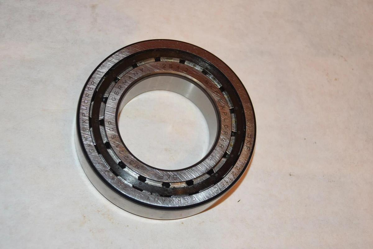 NEW SKF 2211EC EXPLORER CYLINDRICAL BALL BEARING