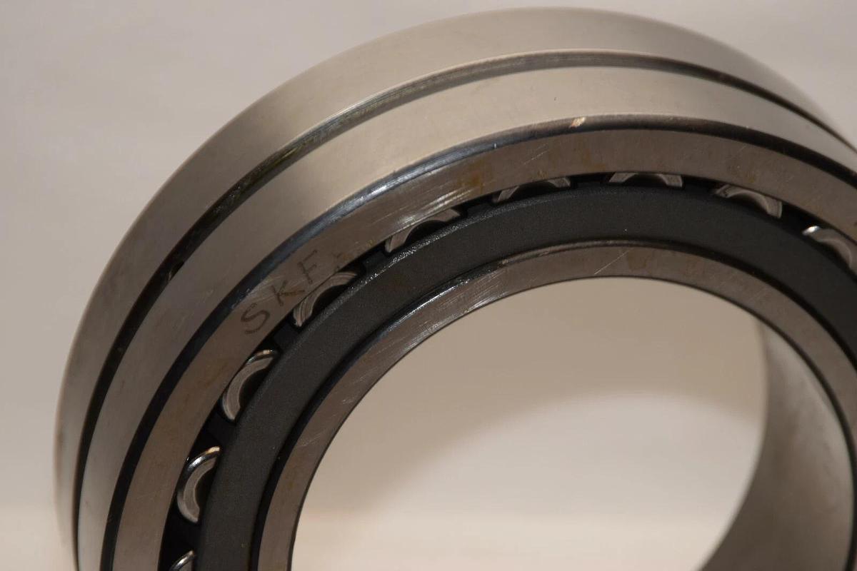 (New) SKF 466144 Spherical Roller Bearing P219-031