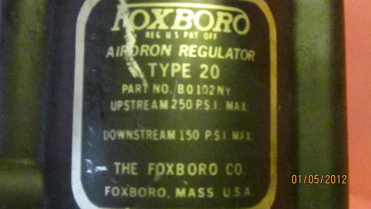 Used FOXBORO AIRDRON REGULATOR 20 B0102NY 250 PSI