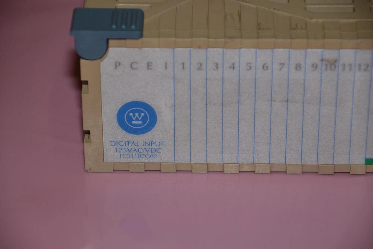 Used WESTINGHOUSE EMERSON OVATION 1C31107G02 125VAC/VDC DIGITAL INPUT PLC MODULE