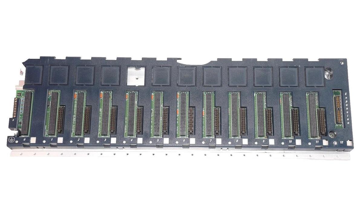 Used GE FANUC IC695CHS012-BA RX3i 12-Slot Backplane *Casing Cracked/Chipped*