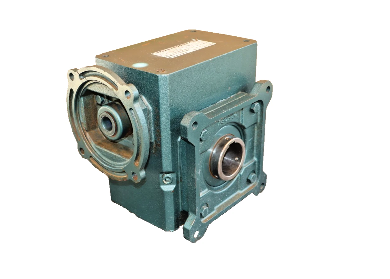 Speedtronics Gear Box Speed Reducer SPFHMQ230-15-2-1 15:1 (Cracked Flange)