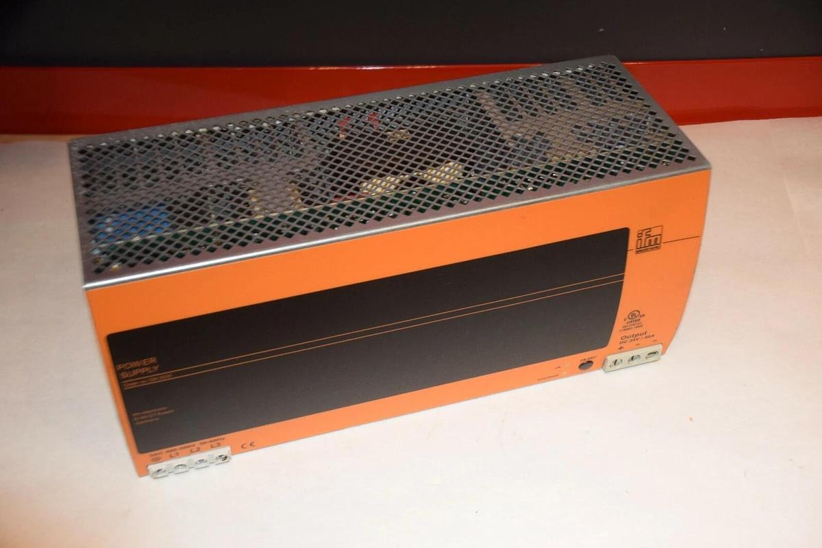 Used IFM DN2035 POWER SUPPLY  400-500 VAC 3ph - 24-28 VDC 3 phase to 24v dc converter