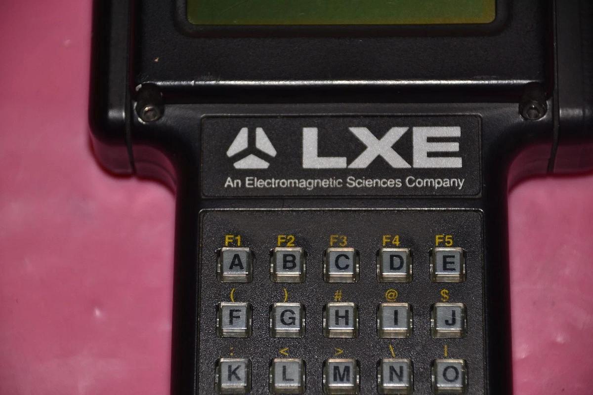 Used LXE PORTABLE HAND HELD COMPUTER 2320 TERMINAL