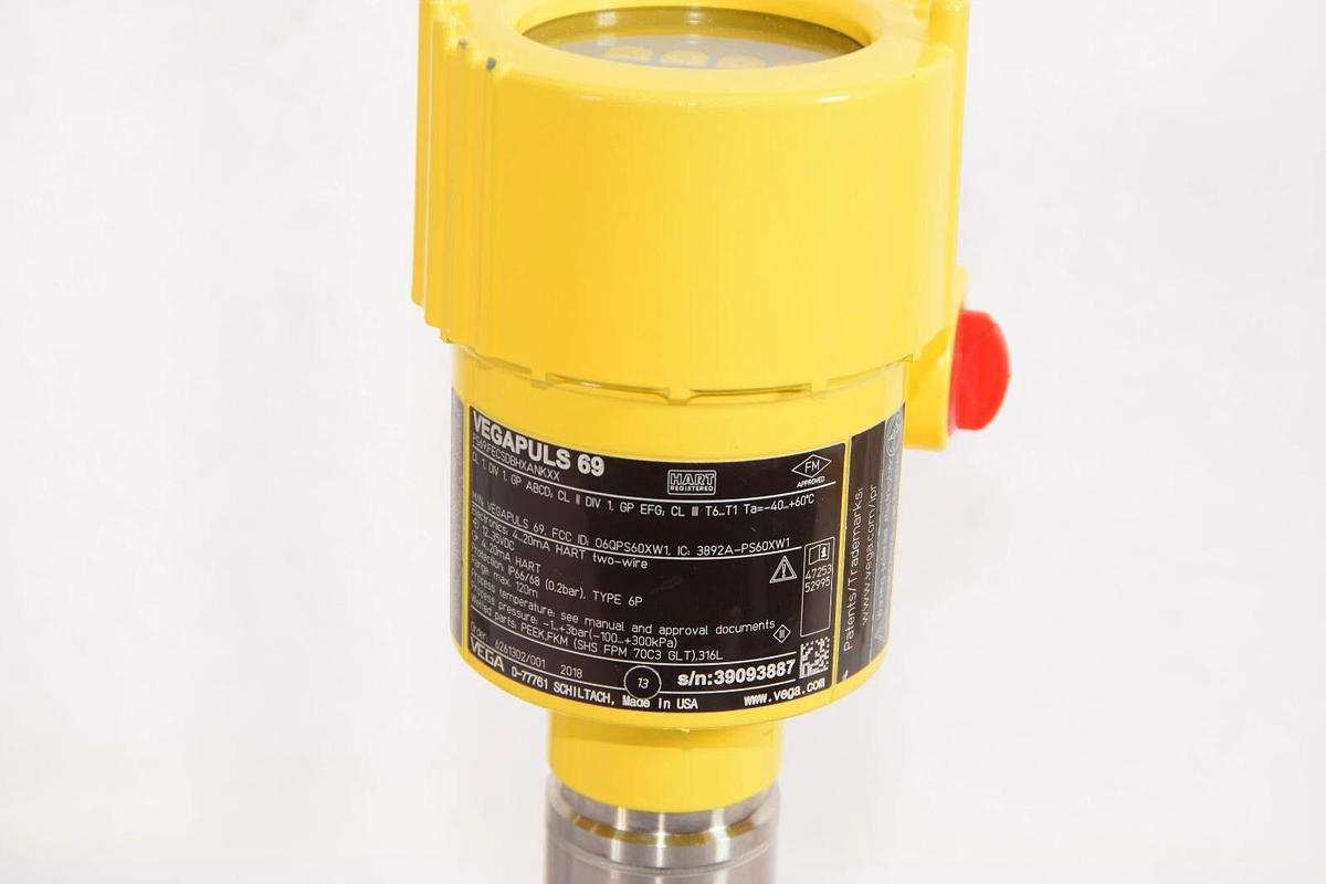 Used Vega VEGAPULS 69 RADAR LEVEL TRANSMITTER  PS69,FECSDBHXANKXX  PS69 FECSDBHXANKXX