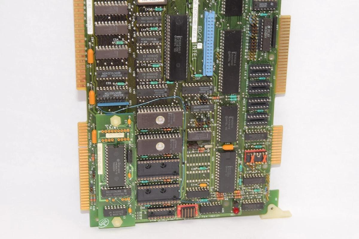 Used INTEL PWA 147262-001 Rev A 1003137-08 Y MJ Circuit Board
