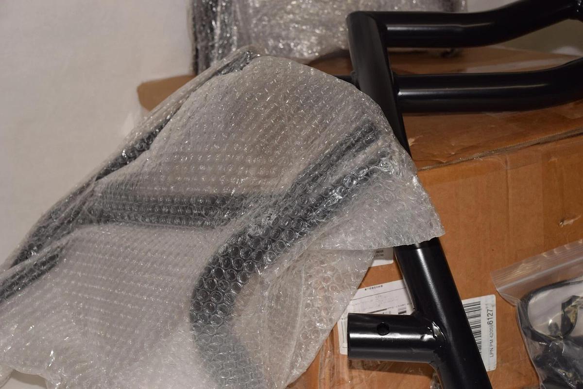 (NEW) A & UTV PRO 715002880 Rear Pre-Runner Bumper Bar for Maverick X3 , 17'-23'