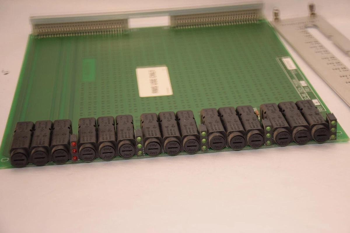 Used SIEMENS 750800-90 , F-750803-A Motor Control Board