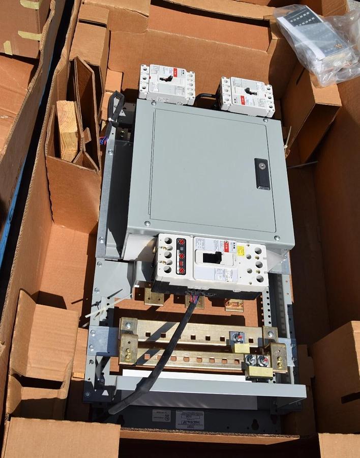 EATON Cutler-Hammer Power-R-Line C Panelboard Assy for PRL4b 415/240v 3ph 4w NEW