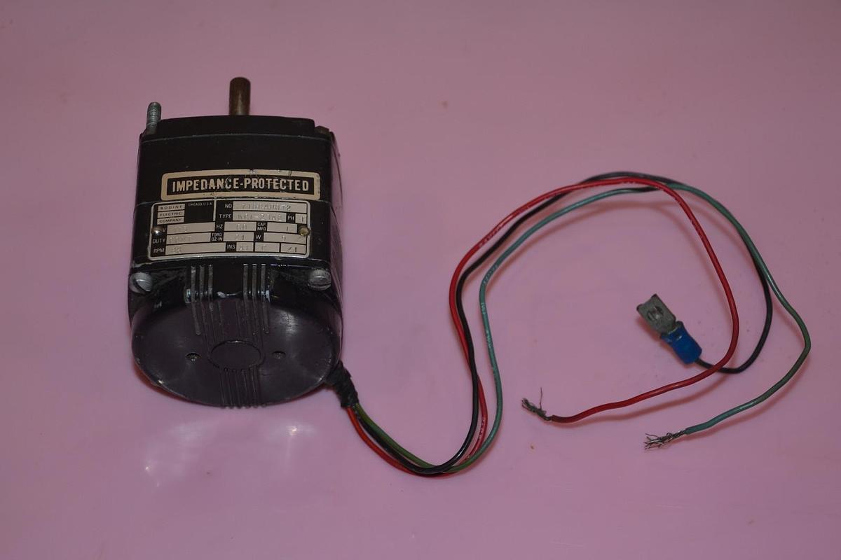 Used BODINE MOTOR KCI-23A2 7I8CA0072 0.60 HZ 9 W 86 RPM