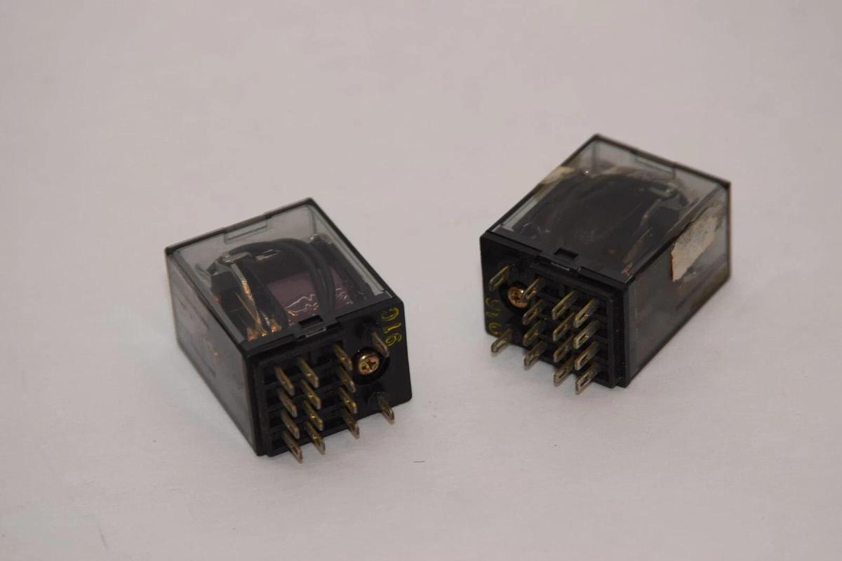 Used (Lot of 2) V7213-X001 , V23100 Relay