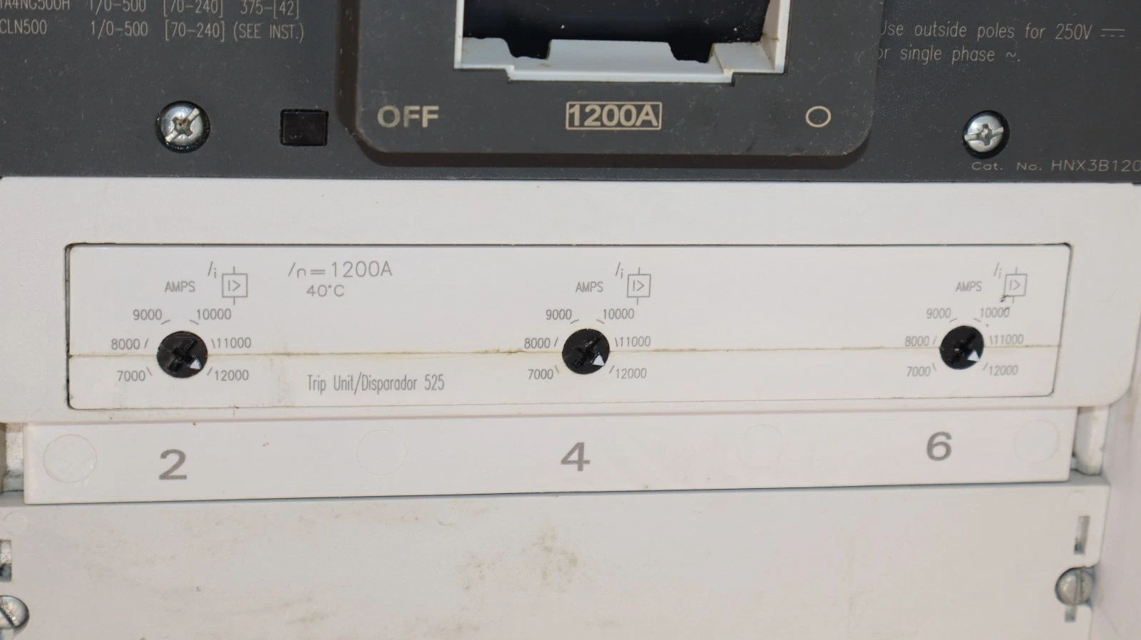 Used Siemens HNG Circuit Breaker HNX3B120 1200A 1200 Amp 600v 3p 3 pole Trip 525