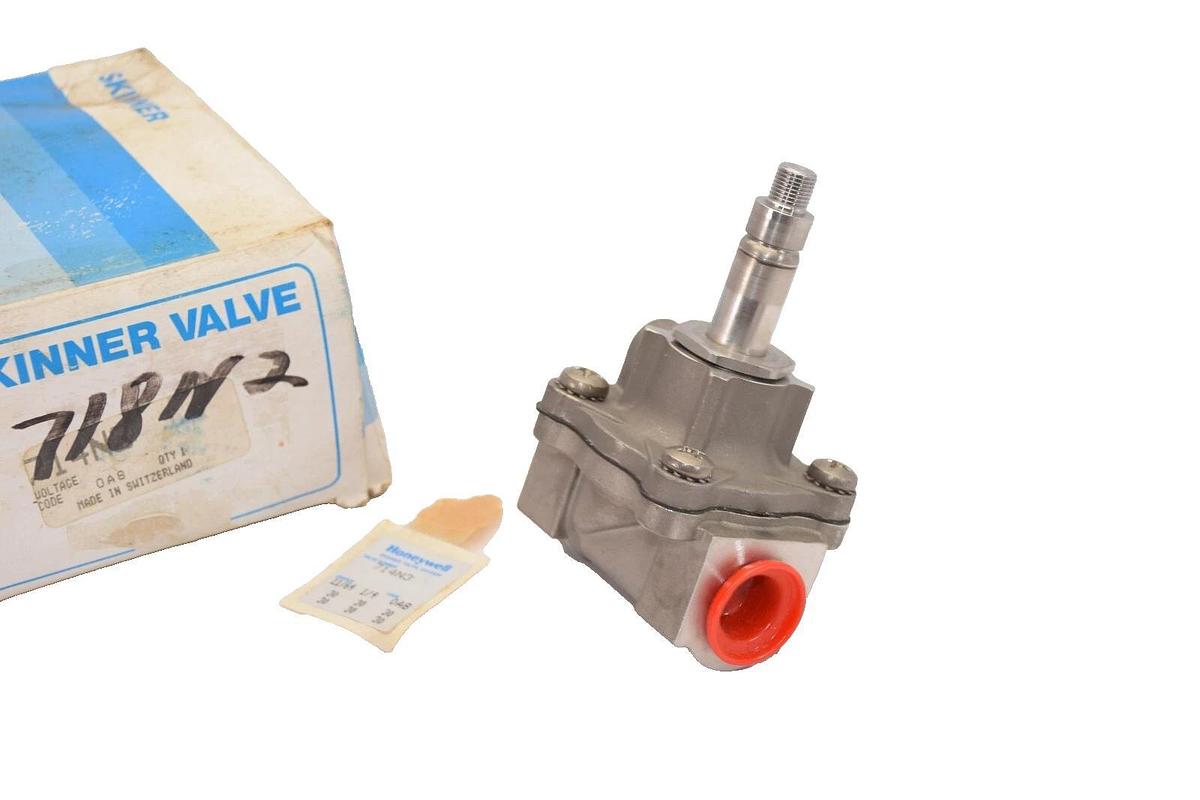 Honeywell / Skinner 714N3 S/S 1/2"NPT 2-way valve 11/64" orifice (New)