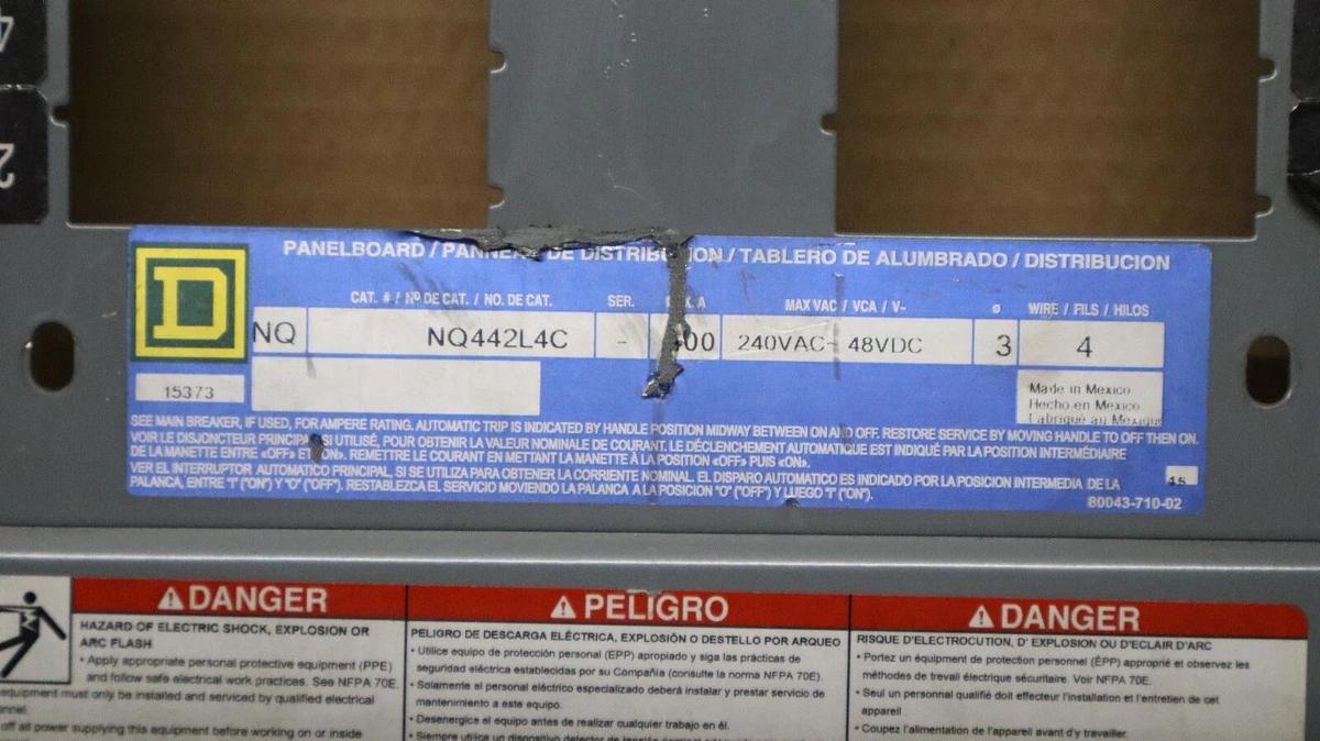 Square D Panelboard Interior Face Plate Breaker Cover NQ442L4C NWMB4LA *AS SHOWN
