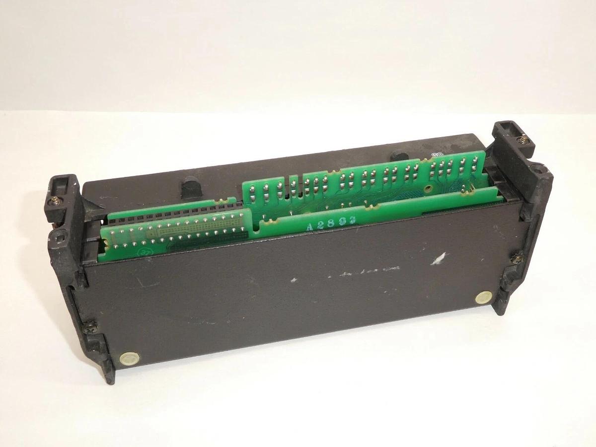 Used GE FANUC IC660EBA100D Electronic Module For I/O Block