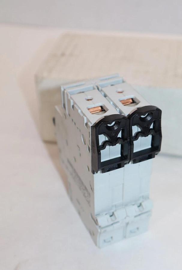 General Electric GE Circuit Breaker C2 Amp 2 Pole EP62UL EP62UL-NS (New)