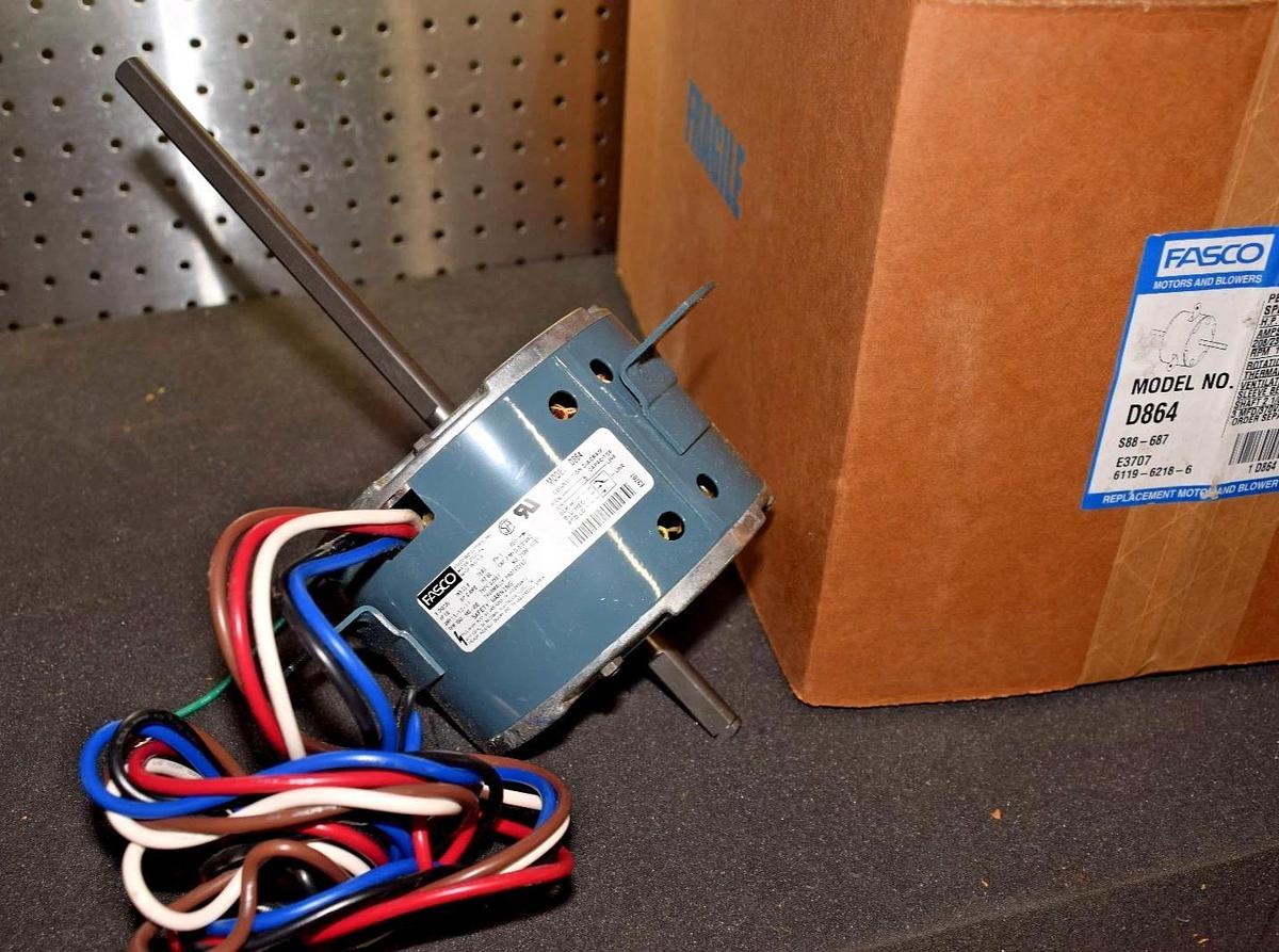 FASCO D864 1/6 HP 1.3-1.2-1.1 A 208/230V 60HZ 1040-940-800 RPM MOTOR NEW
