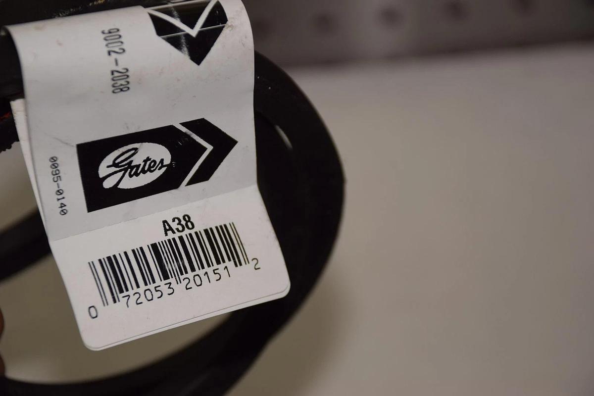 GATES A38 A 38 9002-2038 HI-POWER II V-BELT NEW