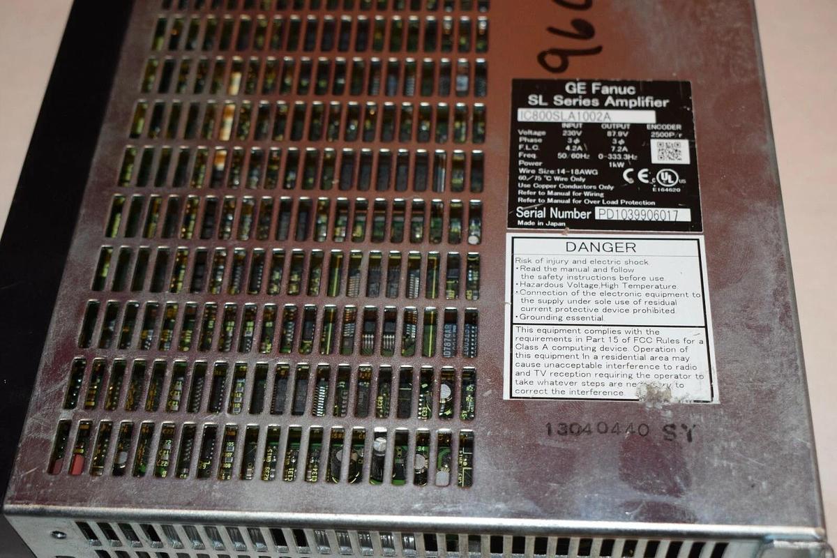 Used FANUC IC800SLA1002A  SL series Amplifier  Ge Fanuc 1000W 230V servo