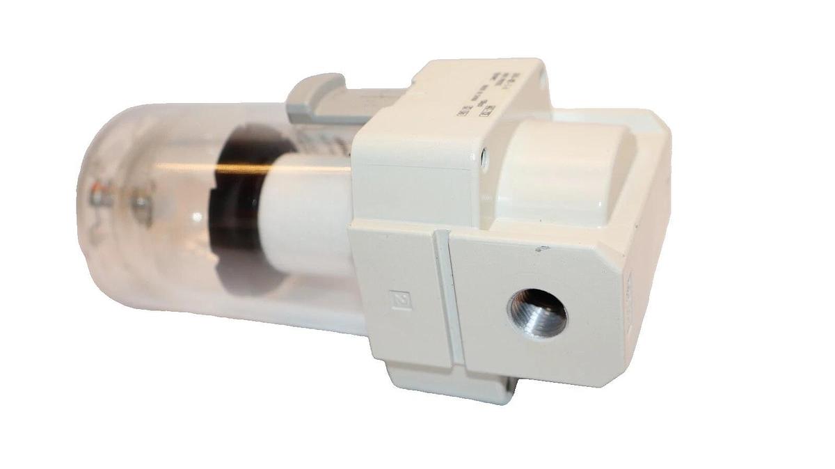 (NEW) SMC AF40-N02-Z-A , AF40N02ZA 150psi Regulator