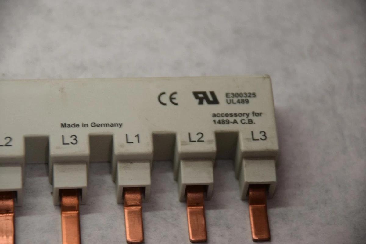 ALLEN BRADLEY 1489-AACL318 1489AACL318 SERIES A BUS BAR NEW