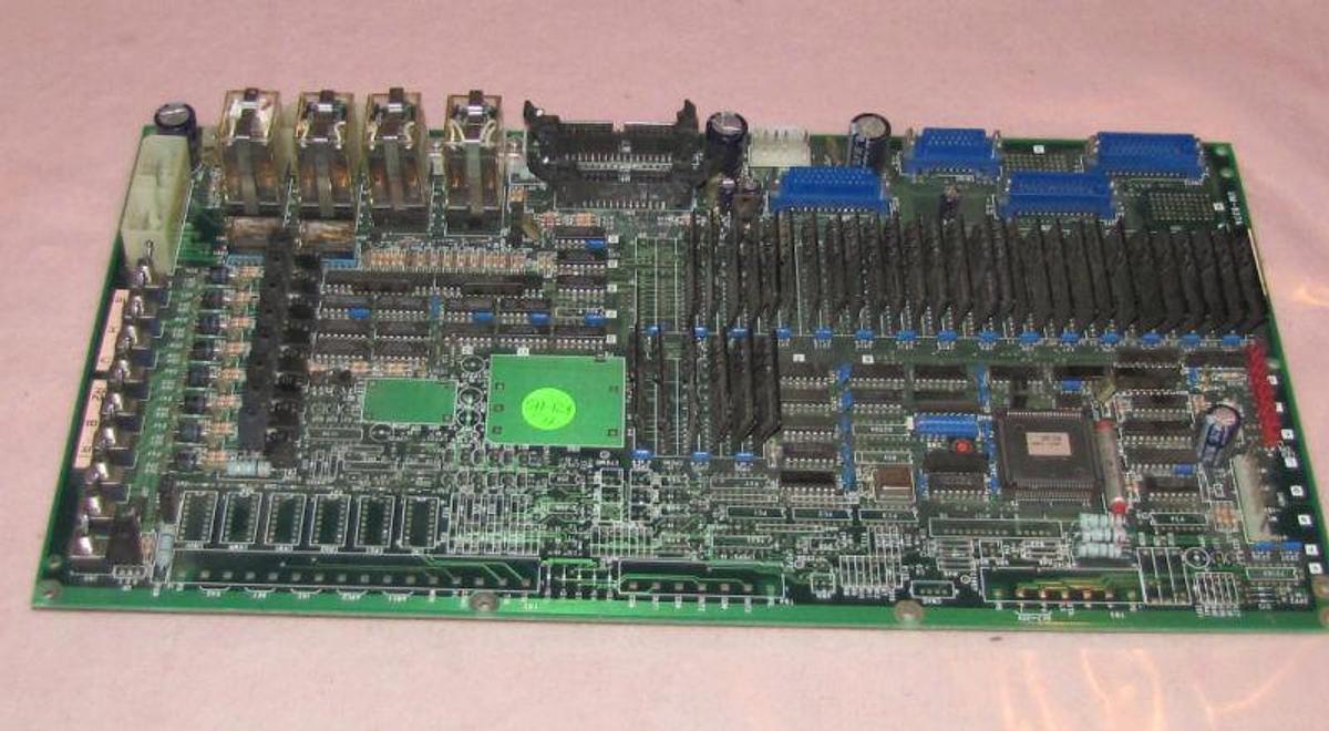 Used NACHI BOARD UM-837A 20-94032071 UM-837A20-94032071