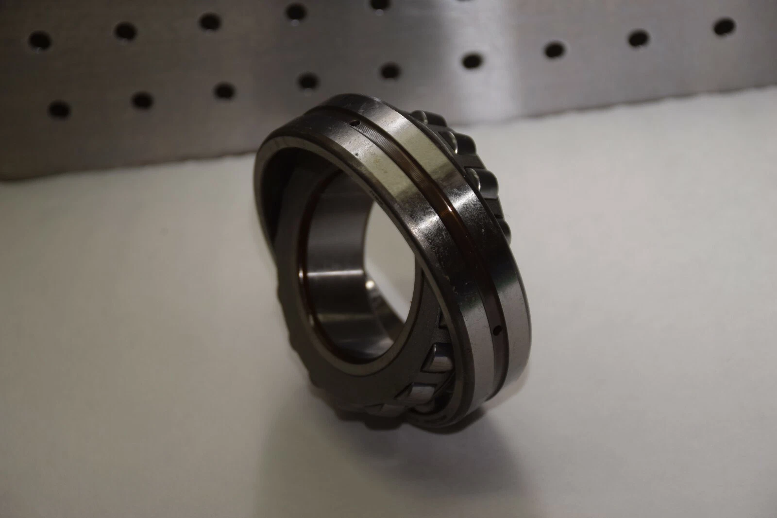 SKF 22210CDE4 S11 22210CD S11A 22210CDE4/S11 SPHERICAL ROLLER BEARING NEW