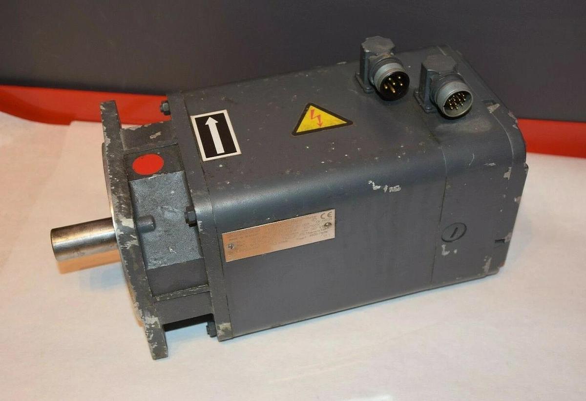Used Siemens 1FT5072-0AF71-1 Servomotor 1FT50720AF711 AC Feed Motor