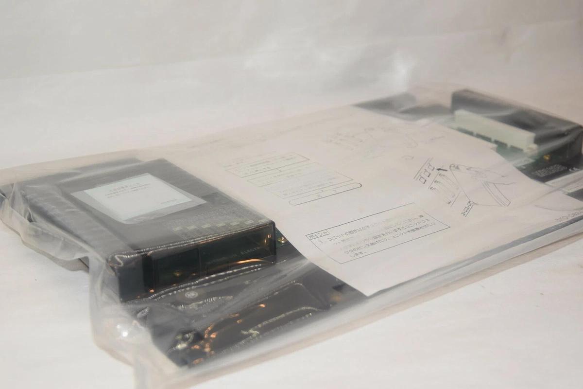 (NEW) MITSUBISHI A65B 13K021 Melsec 5-Slopt Output Extension Rack Base Unit