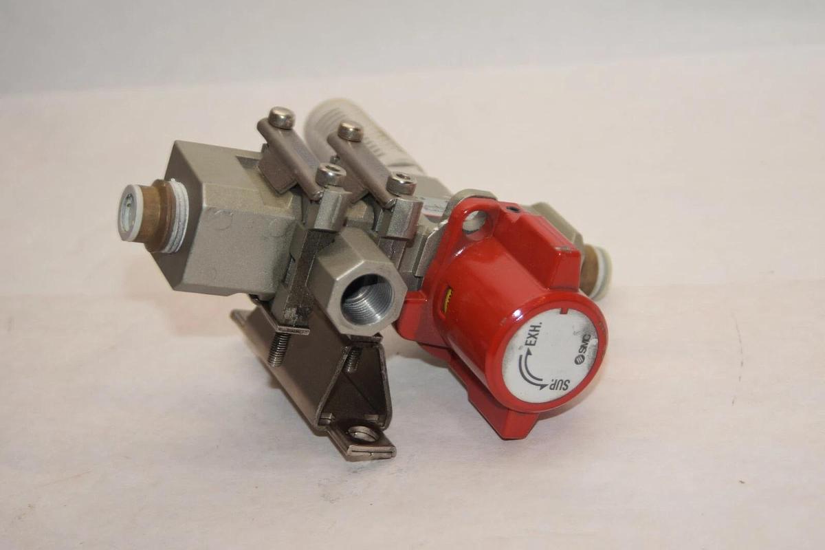 Used SMC VHS40-F04 0.1-1.0MPa Pneumatic Lock Out Shut Off Valve With Silencer