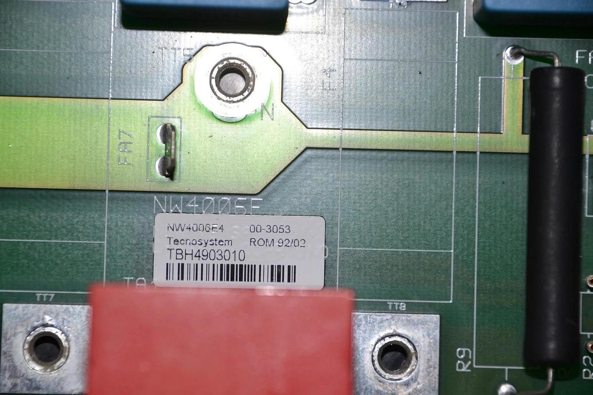 Used NEWAVE SA POWERWARE EXIDE CIRCUIT BOARD CARD NW4006F NW4006E4 TBH4903010