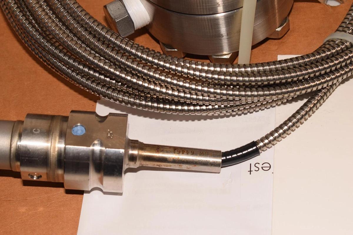 Honeywell STR800 GP Remote Seal ST800 STR87G-11A05E0-KKGJBCDSG-B-AHD-11C-B  NEW