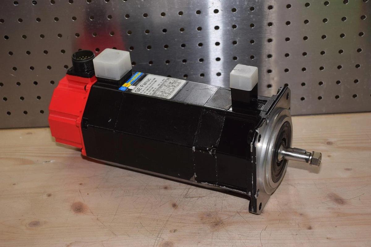 Refurbished FANUC Servo Motor A06B-0128-B176 #7000 A06B0128B176#7000 *Refurb*