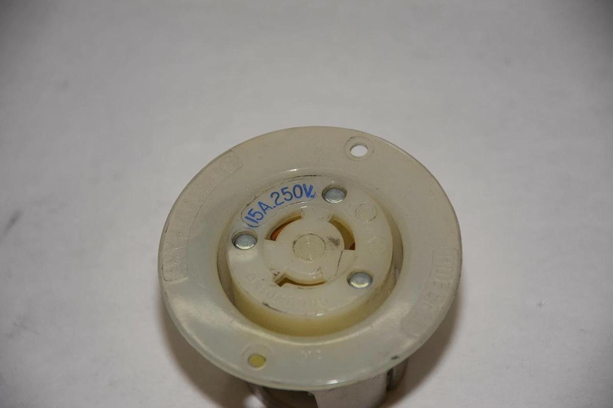 HUBBELL ZJB 15A 250V TWIST-LOCK FLANGED RECEPTACLE NEW