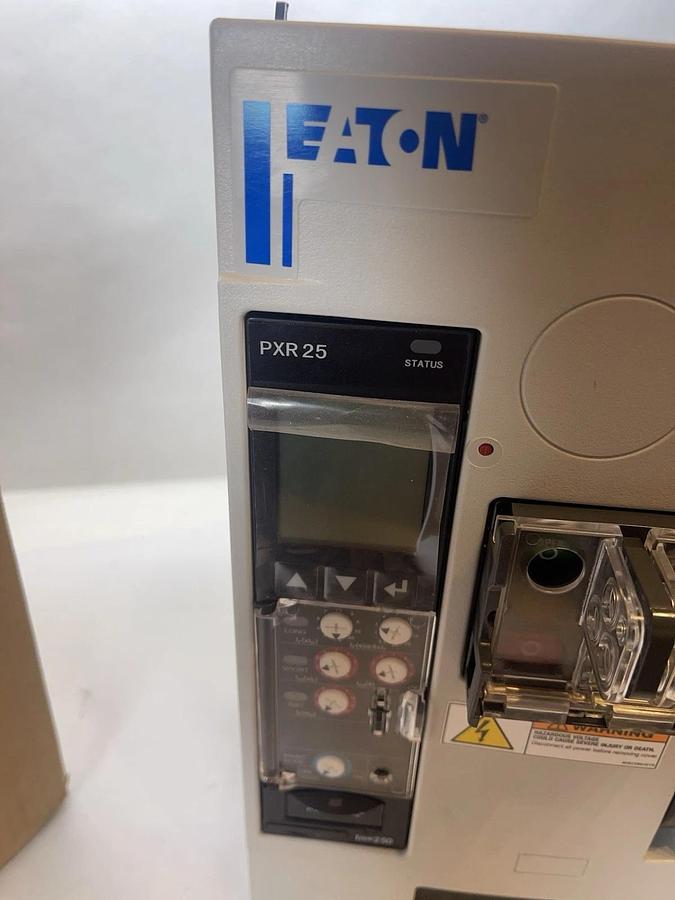 (New) Eaton Power Defense NYR6083W Insulated Case Circuit Breaker 800 Amp  800A