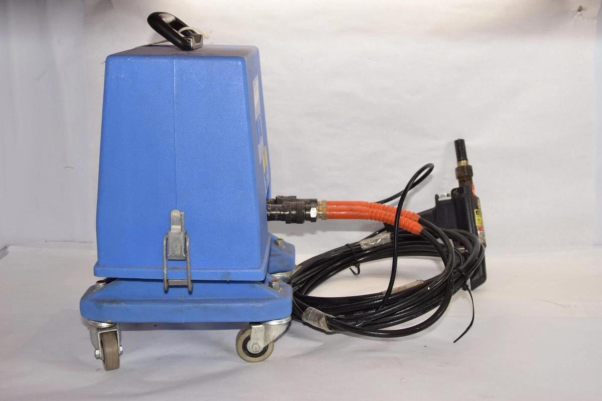 Used HUCK 942 Powerig Hydraulic Unit with HUCK Riveter gun 99-2737 tip