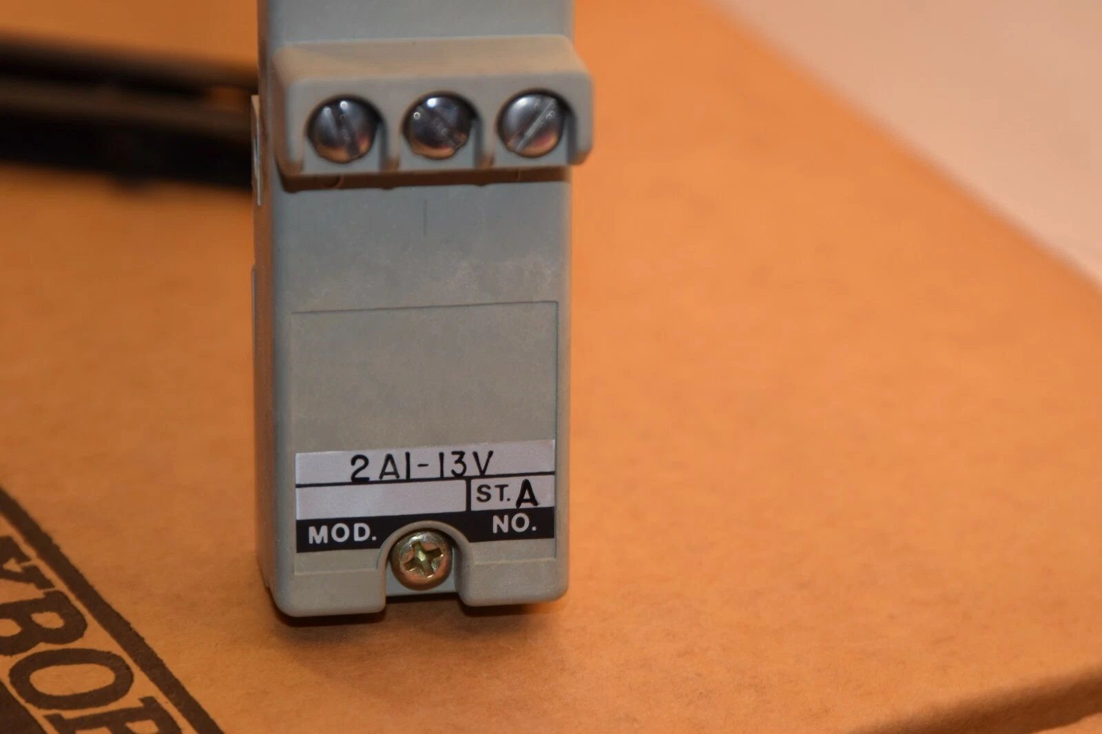 (NEW) FOXBORO 2AI-I3V 2AI13V Voltage Converter