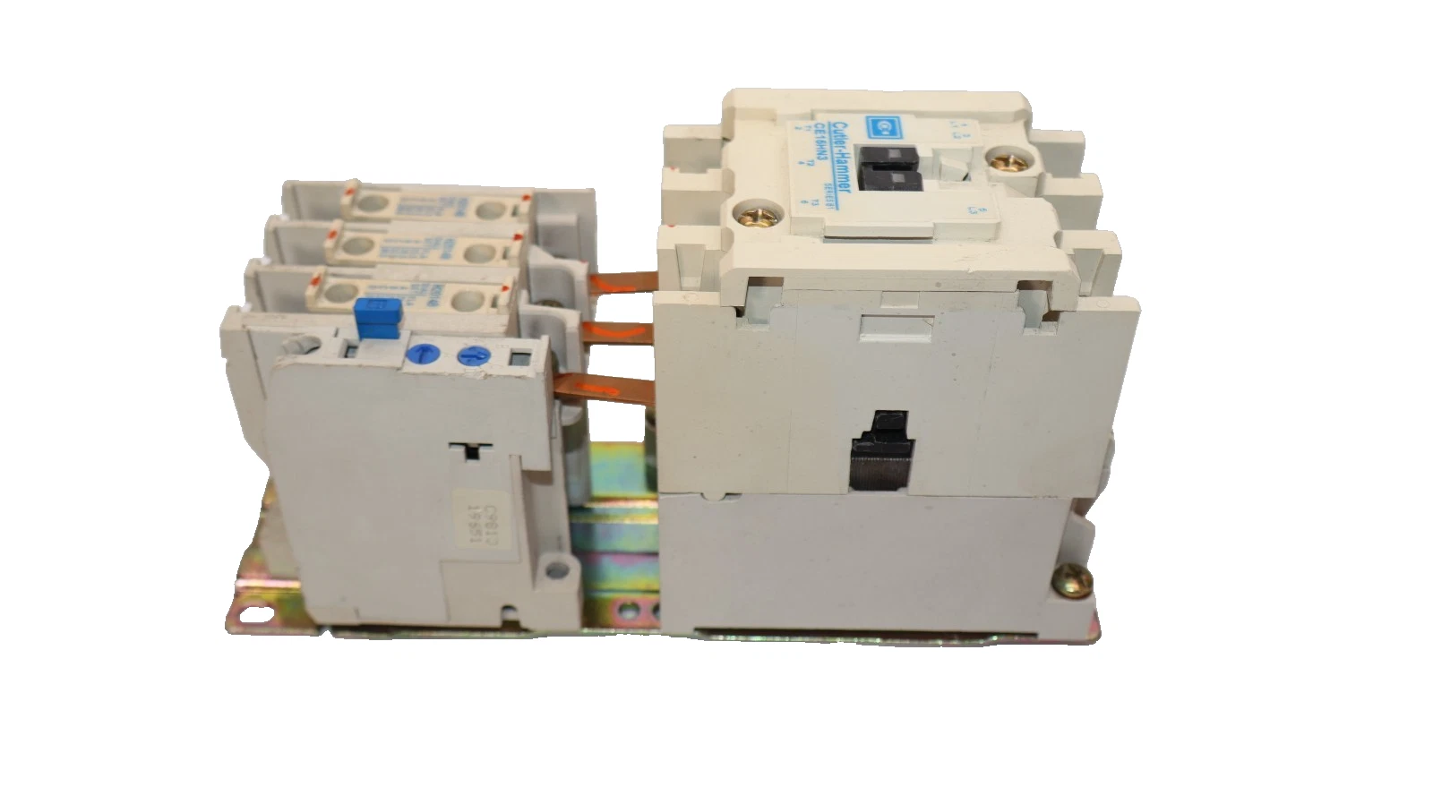 Cutler-Hammer Eaton Starter CE15HN3 C306GN3 660V 60A 60 Amp 120v Coil H2014B