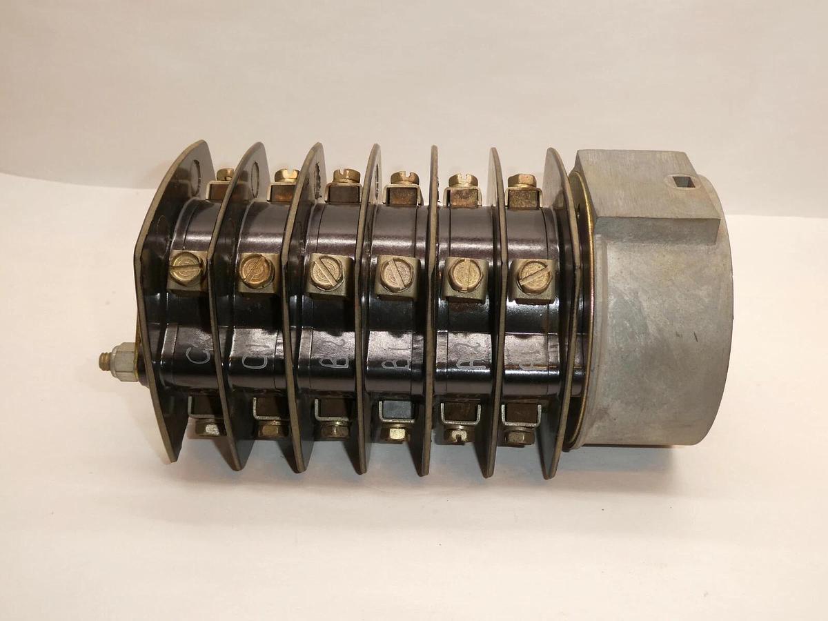 (NEW) STONE-PLATT CRAWLEY LTD A604S 60A 440Vac 8P 3Pos Rotary Switch *Chip*