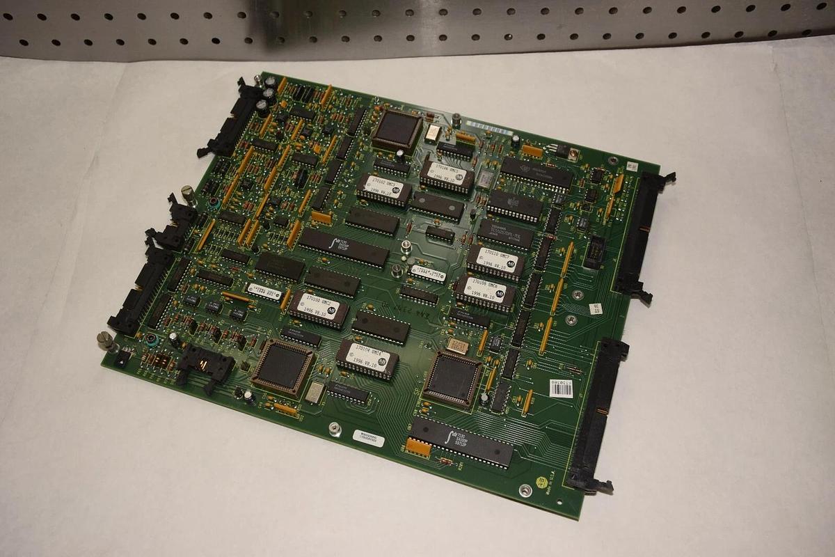 Used ALLEN BRADLEY AB 170095 PC BOARD