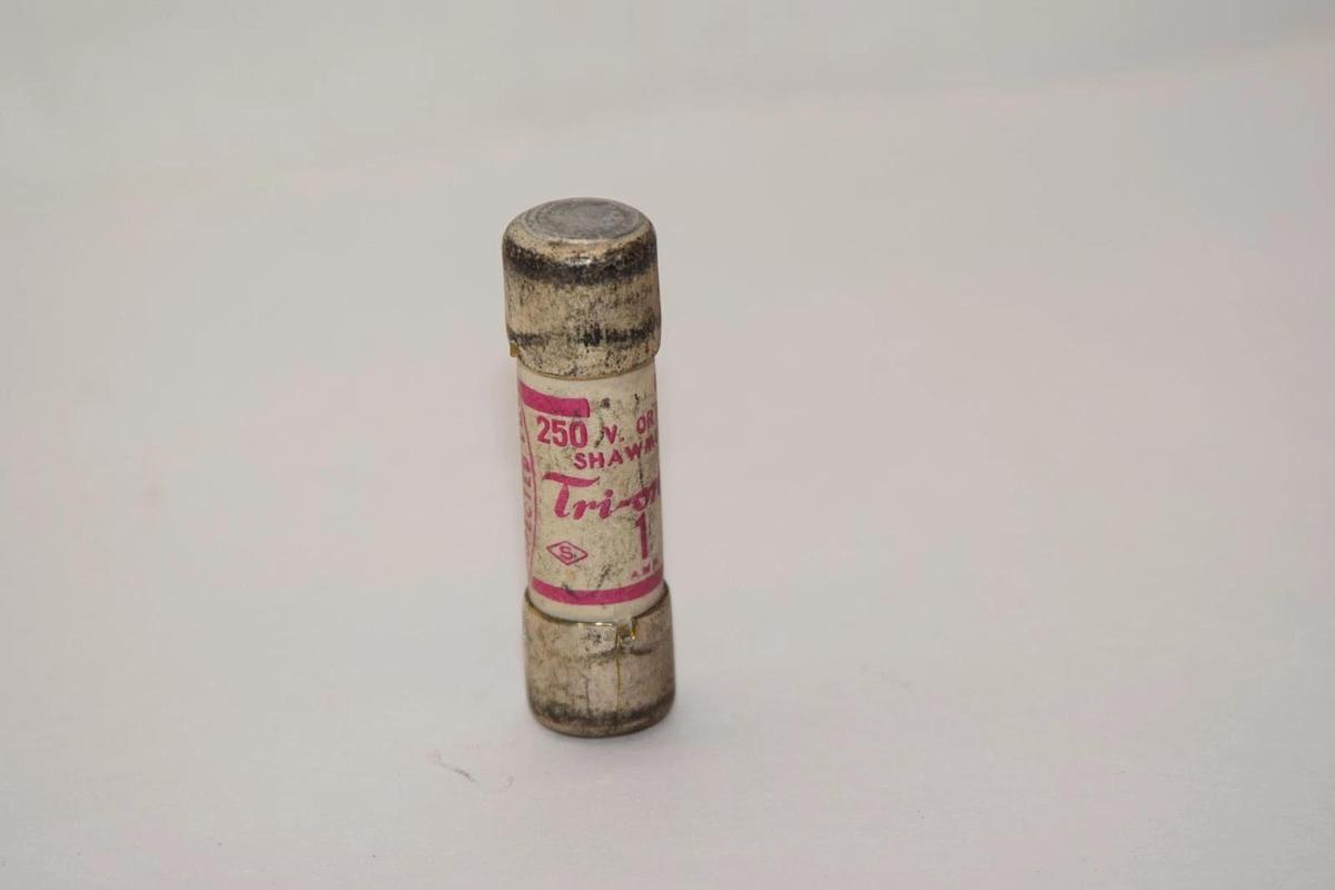 (NEW - Lot of 6) TRI-ONIC A-50 TR1 1A 1Amp 250V Fuse