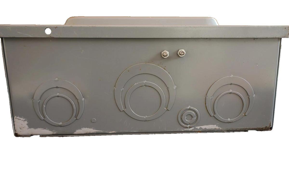 Used Square D 200A Safety Switch Fusible Enclosure D324N 240V 3-Pole 200AMP