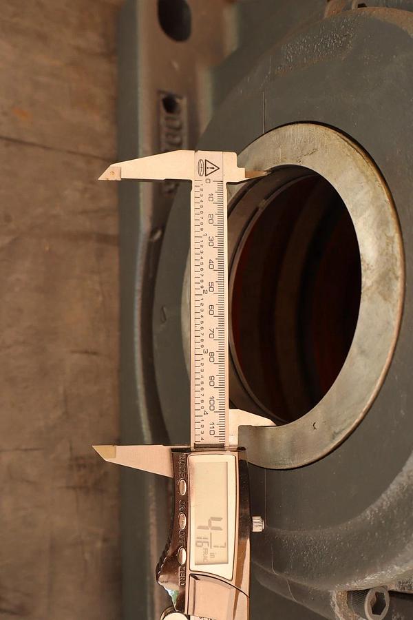 Refurbished Cooper Pillow Block Bearing Split Roller 4-Bolt HSP4071GR HSP407GR 4-7/16 REFURB
