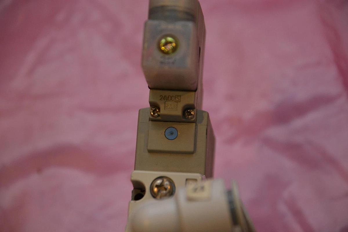 Used SMC VALVE SY9420-5DZ-03 SY9420 5DZ 03 SY94205DZ03