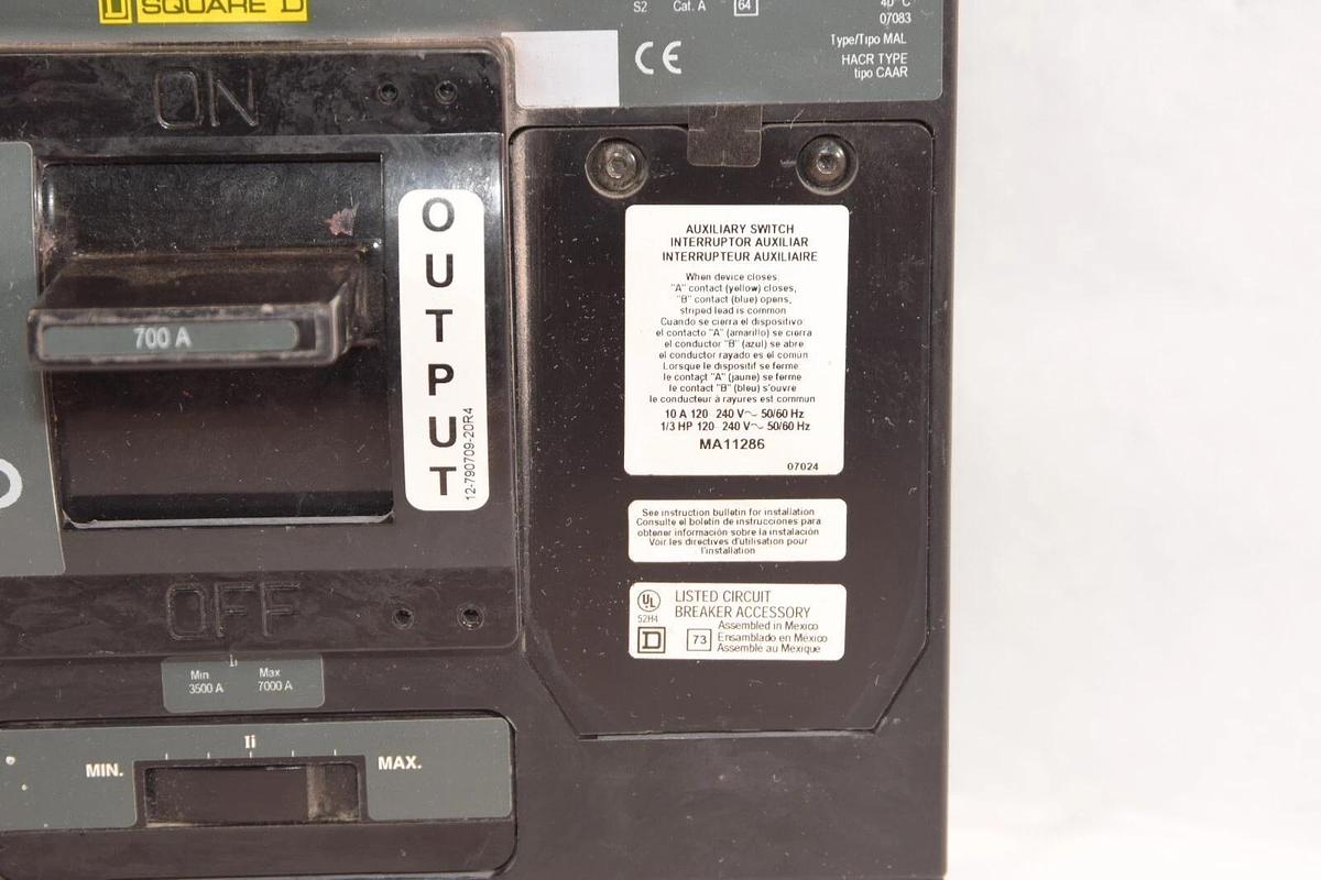 Used SQUARE D MH 700A MH700A 12-718012-36 700 Amp 3P Circuit Breaker