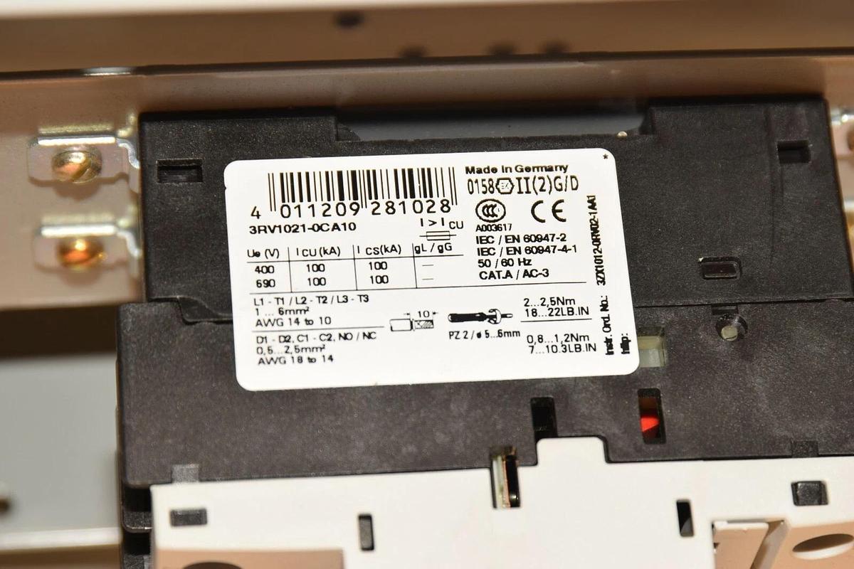 Siemens Starter 11CD3BG 3PH 3P 0.18-0.25A Manual Starter 230v (NEW)