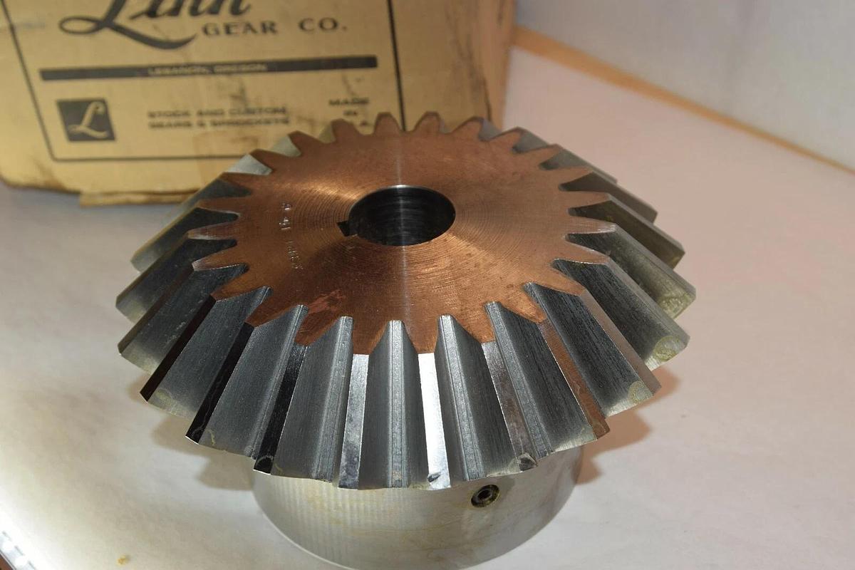 Linn Gear 3M24 1 7/16" 1-7/16" Bore Steel miter gear,  pitch 8, 24 Teeth