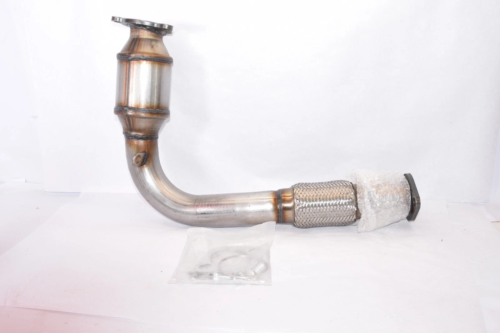 Front Catalytic Converter X00385R93B 105794292 02-09 Toyota Camry Solara