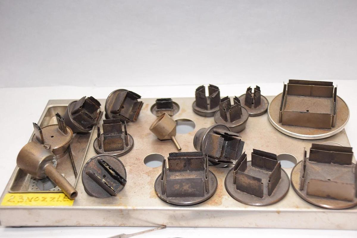 Used (16 Nozzles) HAKKO N-Q4040 , N-B028 Desoldering Nozzle Set