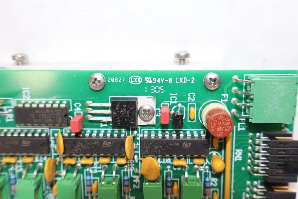 Used VITAL SCIENTIFIC LXD-2 , 20827 , 3376-433 Circuit Board Card
